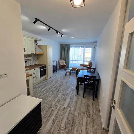 Apartament бутиков двустаен в град *